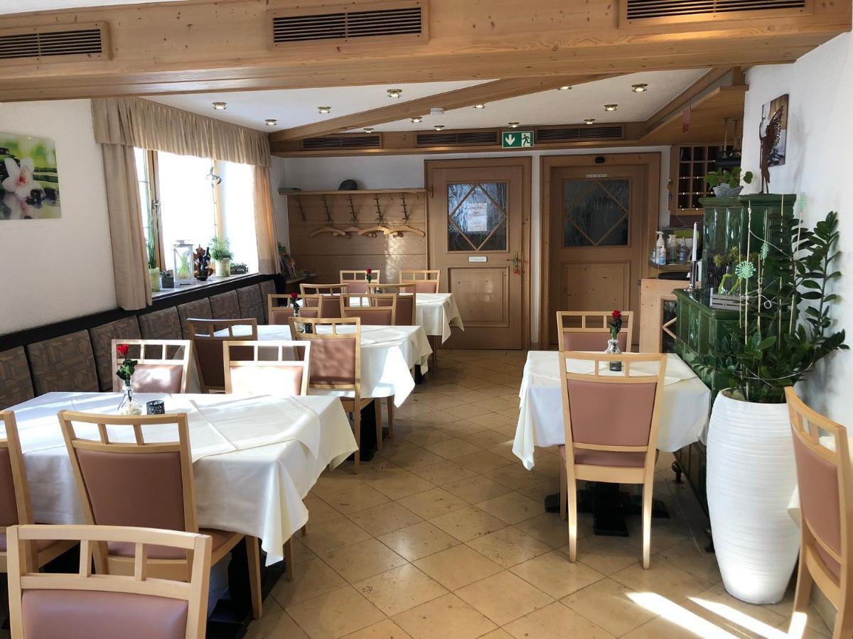 Hotel U. Restaurant Goldener Greifen Donauwoerth Exterior photo